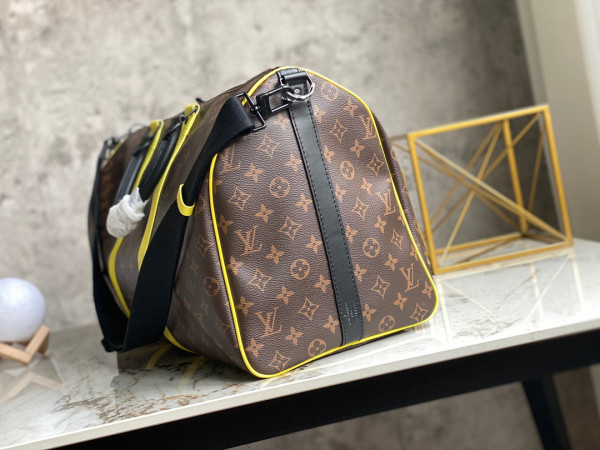 l0*is V*t0n keepall bandouliÈre 50