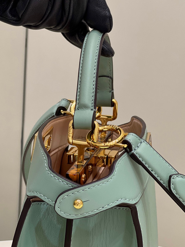 F**di peekabooiseeu-27x21x11cm