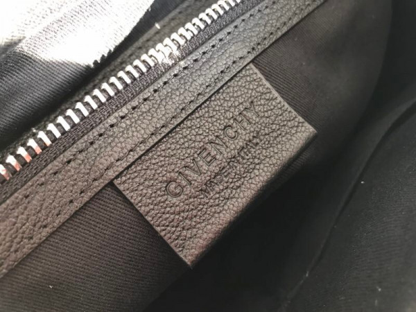 GIENVCHY ANTIGONA MINI/SMALL/MEDIUM IN GRAINED LEATHER