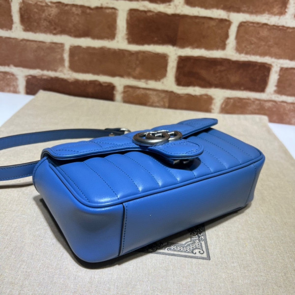 G*u*i gg marmont 22cm