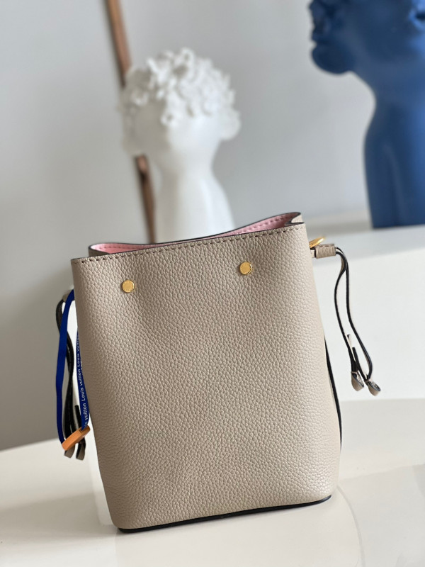 l0*is V*t0n nano lockme bucket