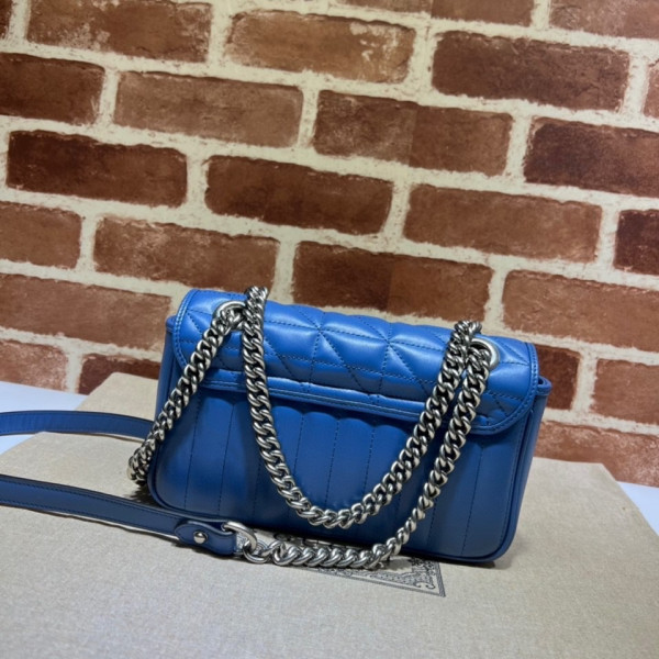 G*u*i gg marmont 22cm