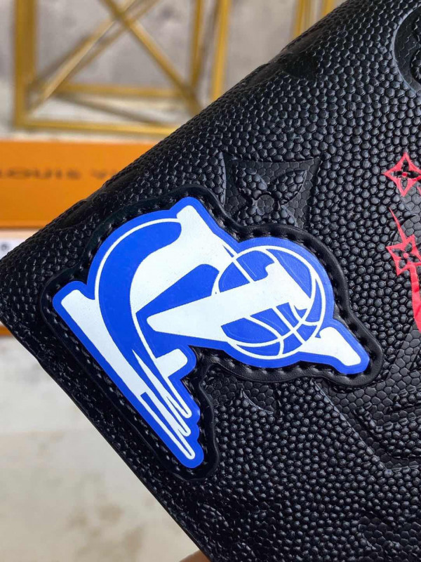 l0*is V*t0n lvxnba multiple wallet