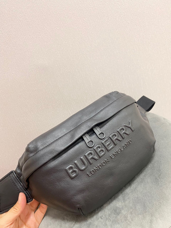 B**rry bum bag
