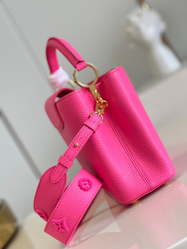 l0*is V*t0n capucines bb