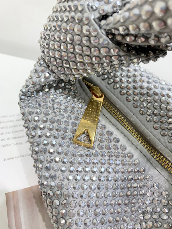 bo*te*ga Ve*ne*ta mini jodie