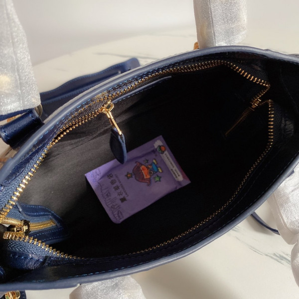 Ba*len*cia*ga classic city