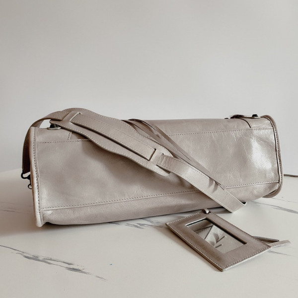 Ba*len*cia*ga classic city