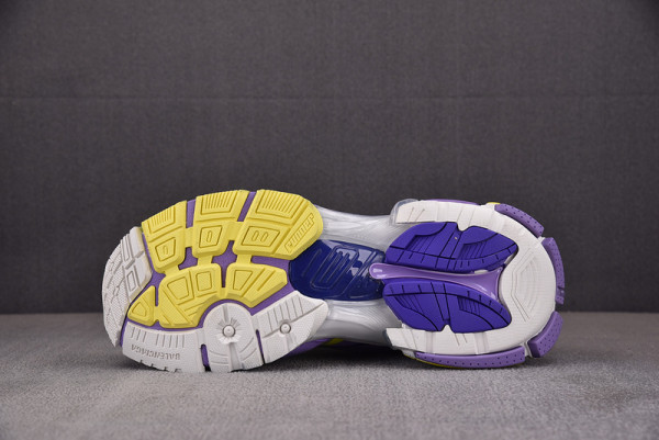 Ba*len*cia*ga runner