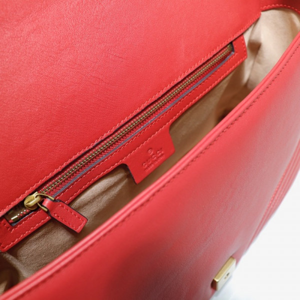 G*u*i gg marmont medium top handle bag