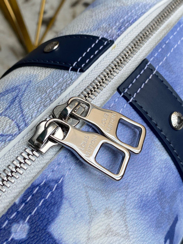 l0*is V*t0n city keepall