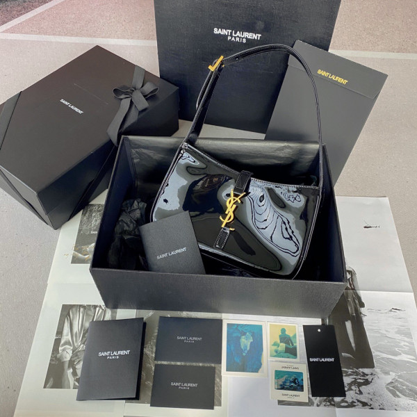 Y*L le 5 À 7 hobo bag