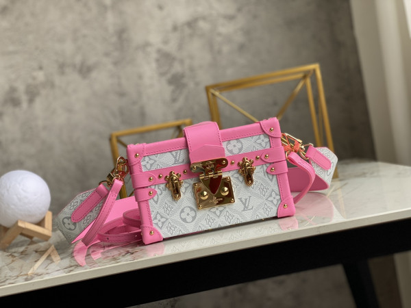 l0*is V*t0n petite malle