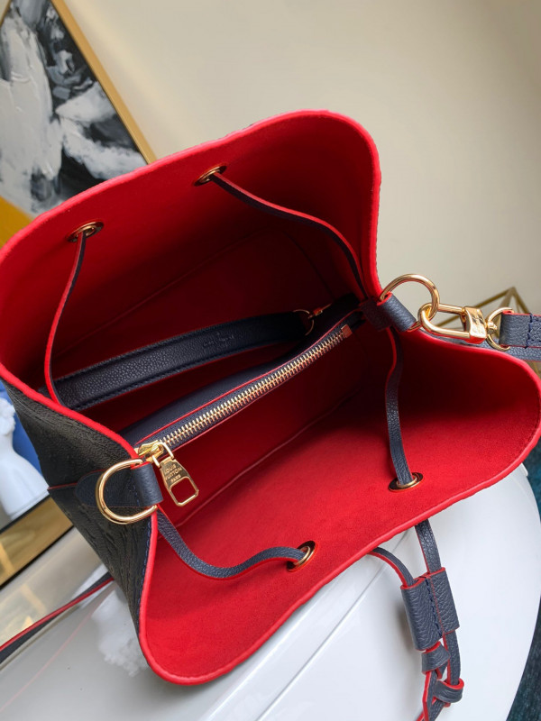 l0*is V*t0n neonoe mm