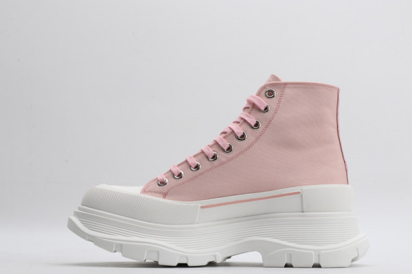 ale*d*r M*Q*en tread slick boot