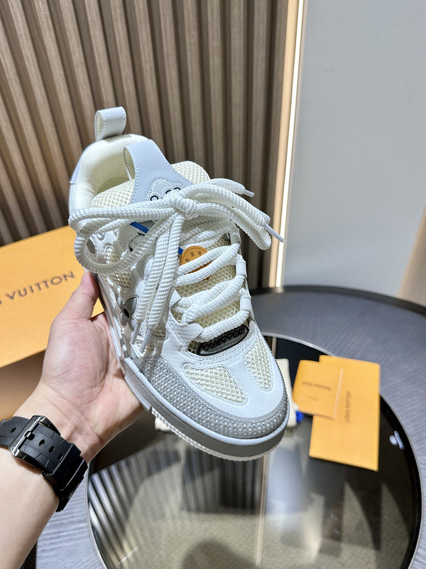 l0*is V*t0n trainer sneaker
