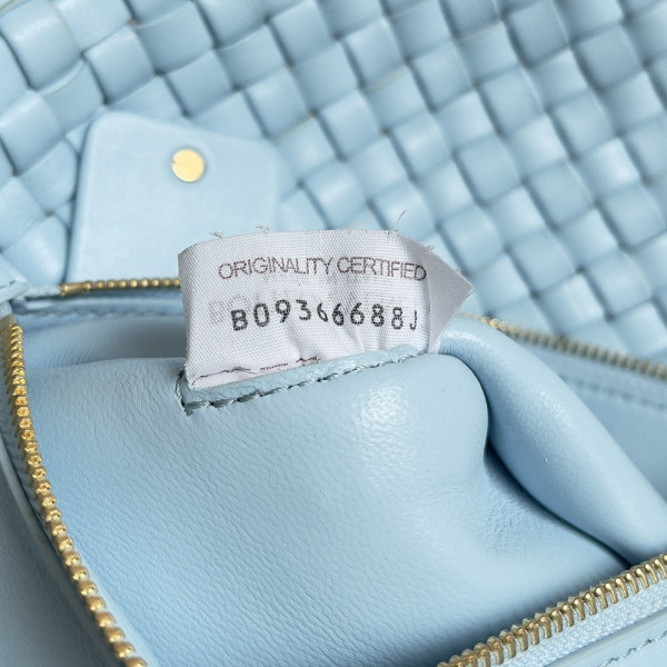 bo*te*ga Ve*ne*ta patti top handle bag