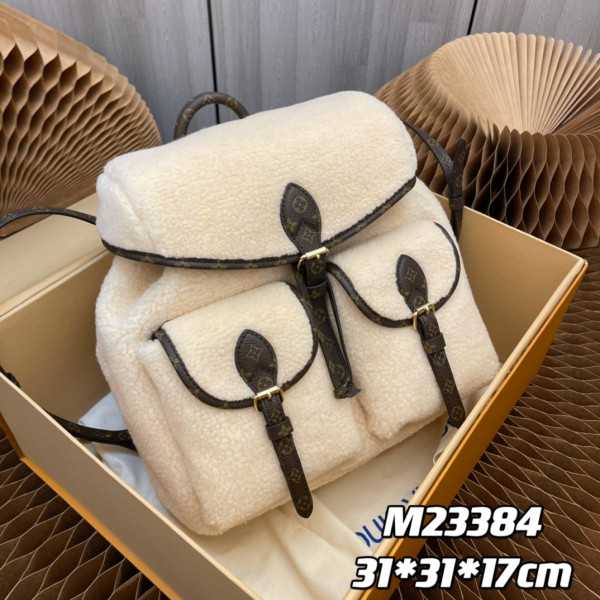 l0*is V*t0n ski backpack