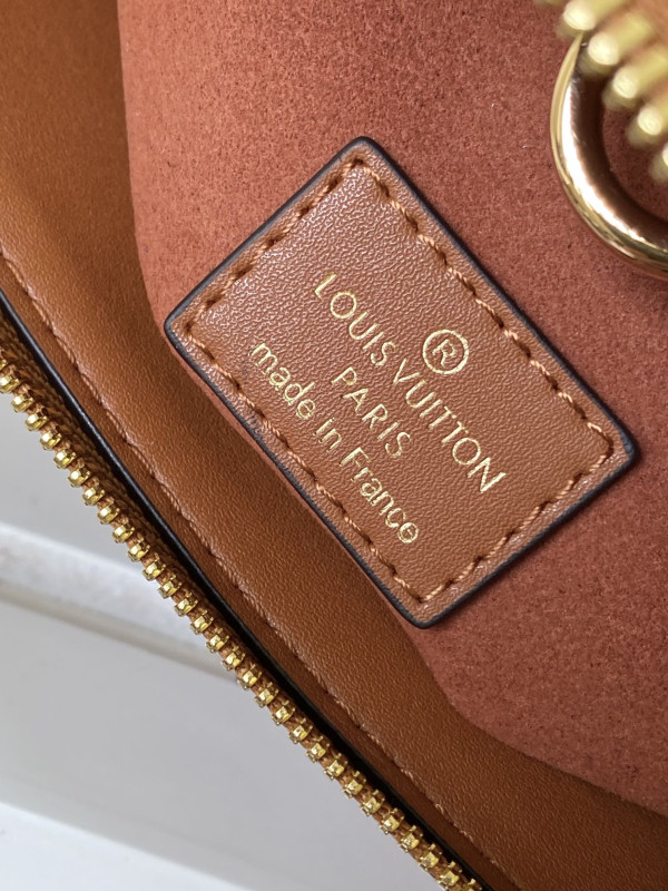 l0*is V*t0n lock it mm