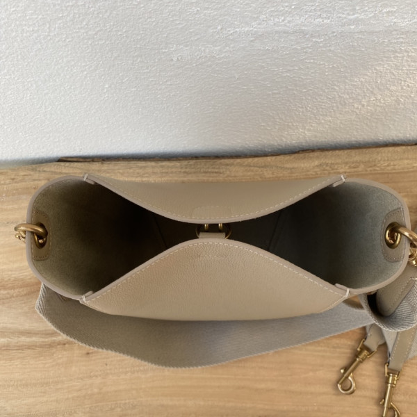 CELIN* SANGLE BUCKET