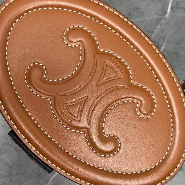 OVAL BAG CUIR TRIOMPHE CLUTCH