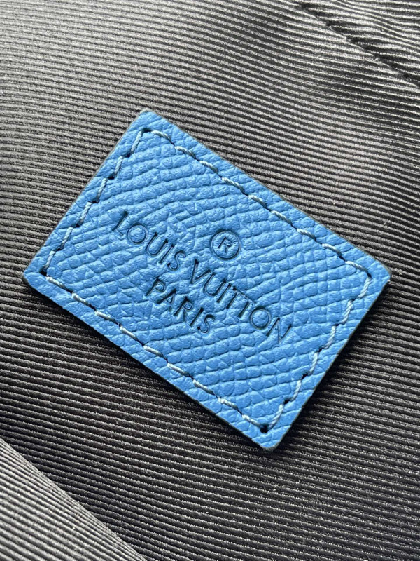 l0*is V*t0n nano alpha-24*16*8 cm