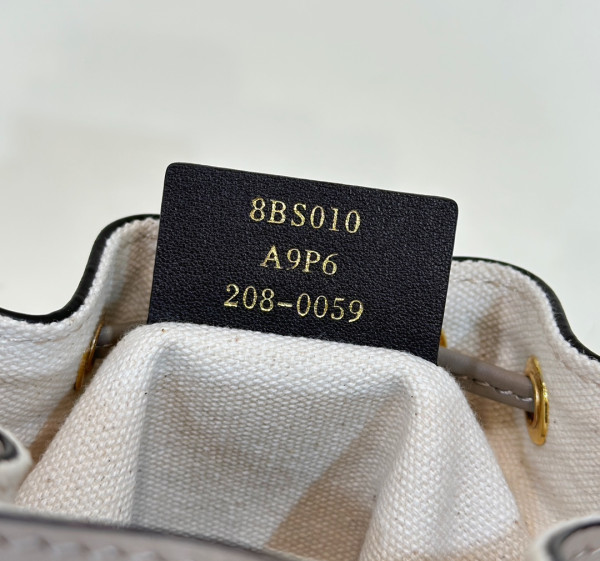 F**di mon tresor-12*18*10cm