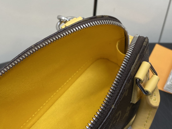 l0*is V*t0n nano alma-18*12*8cm