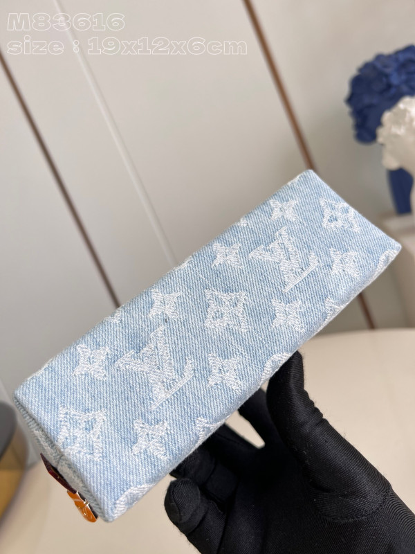 l0*is V*t0n pochette cosmétique pm