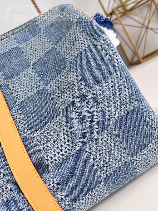 l0*is V*t0n keepall bandouliÈre 50