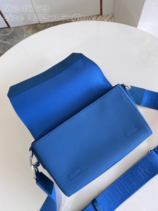 l0*is V*t0n takeoff messenger pm-22*16.5*7cm