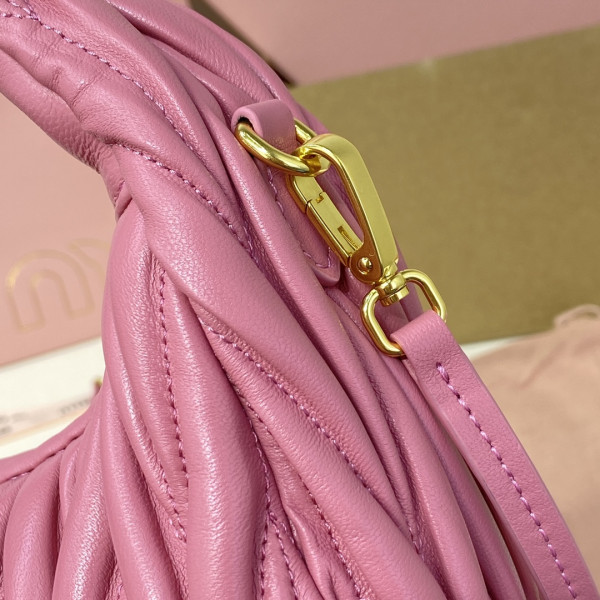 M*um*u wander matelassé nappa leather hobo bag