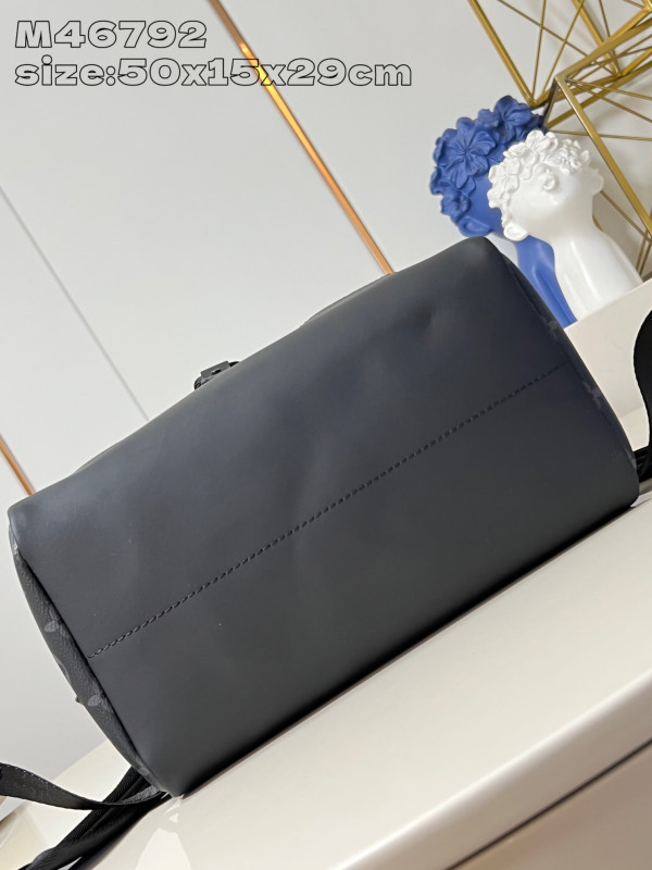 l0*is V*t0n getaway backpack-29*50*15cm