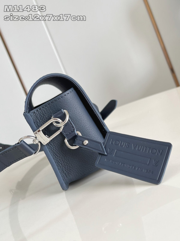 l0*is V*t0n fastline wearable wallet