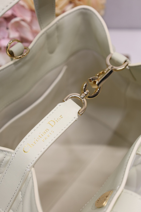 Medium Diro Toujours Vertical Tote Bag-23*24*16CM