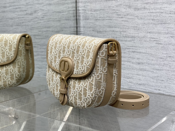 DIRO MEDIUM BOBBY BAG