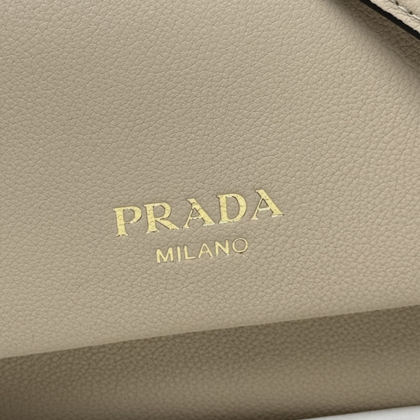 Pra*a doux medium leather shoulder bag-29*16*9.5cm