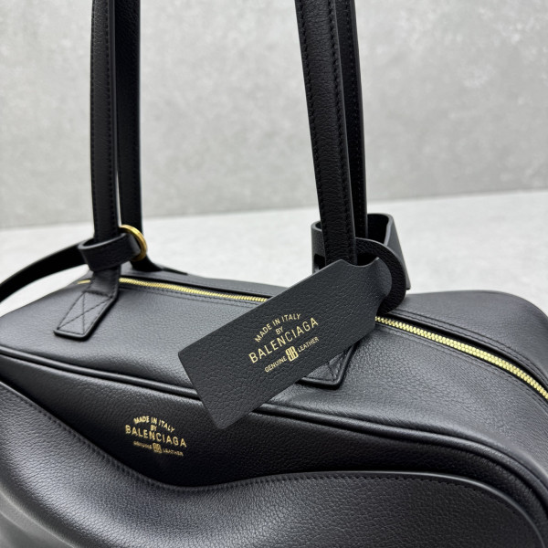 Ba*len*cia*ga carrie bowling bag medium - 36*15*19cm